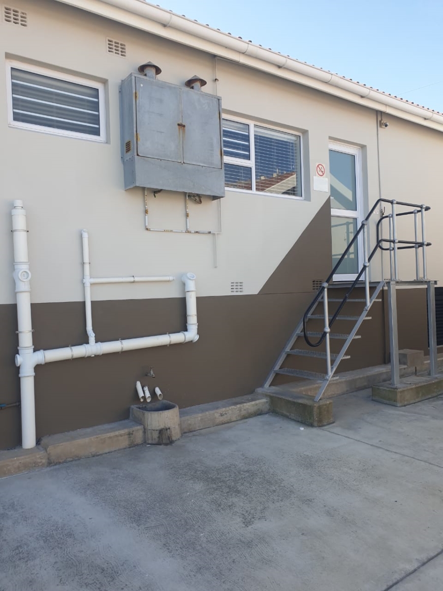 9 Bedroom Property for Sale in Greenfields Eastern Cape
